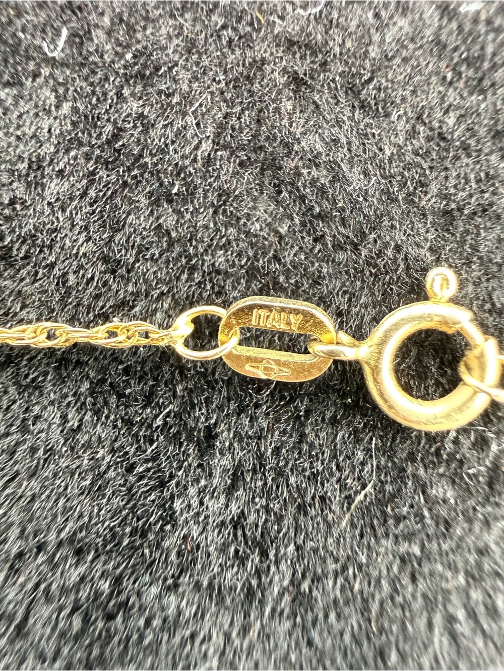 Landstrom’s Black Hills Gold 10K Cross 14K Gold 16” Chain Necklace NIB - Picture 5 of 6